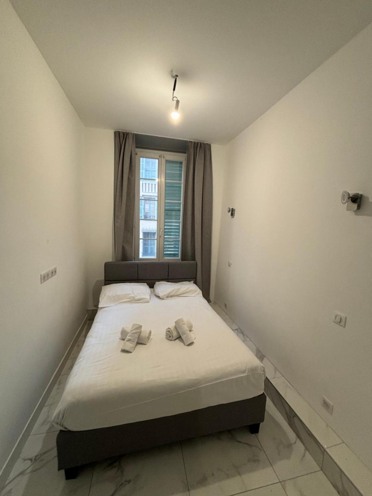 Appartement 4 Couchages Idealement Place Promenade Des Anglais / Cours Saleya Nice Exterior photo